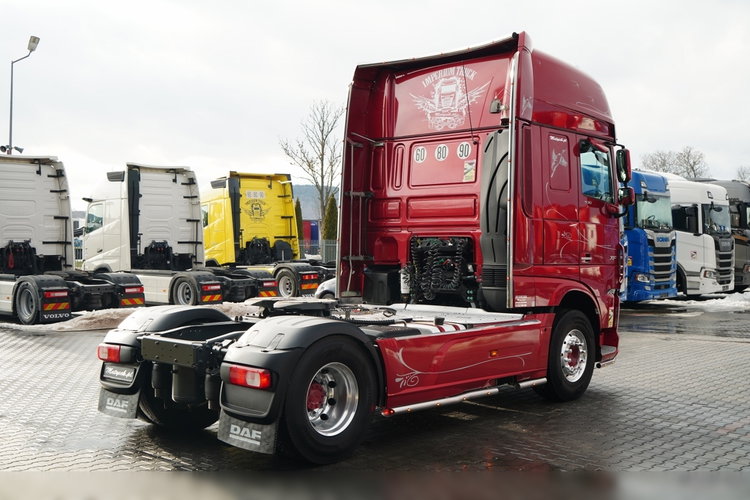 DAF XF 530 / HYDRAULIKA / KLIMA POSTOJOWA / SUPER SPACE CAB / CAŁA NA PODUSZKACH / TV / ALUFELGI zdjęcie 8
