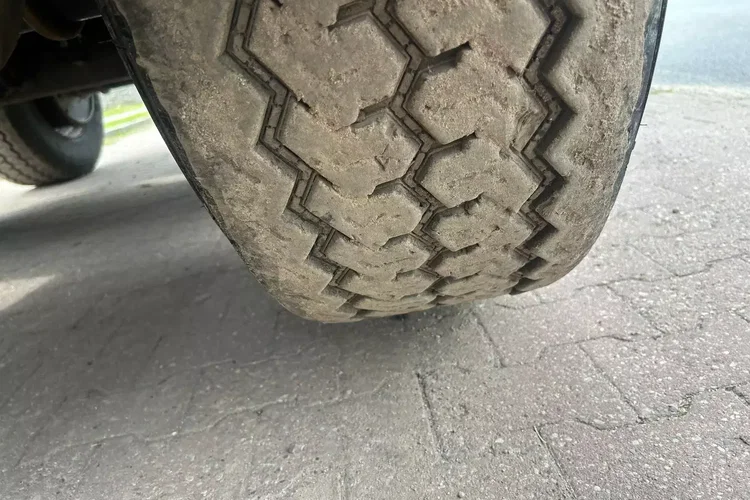 Schmitz SKI 24 zdjęcie 11