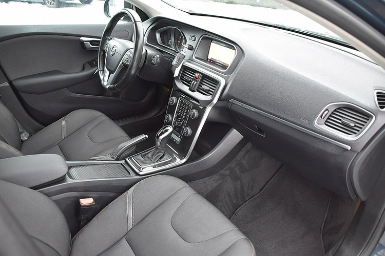 Volvo V40 Cross Country 1, 5T3 152KM Led Navi Kamera Podg. Fotele Gwarancja zdjęcie 12