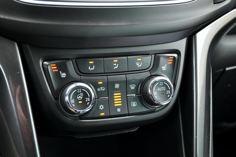 Opel Zafira 2.0d(170KM) Full Led Navi Kamera 7-Foteli Grzana Kierownica Alu17"ASO zdjęcie 33