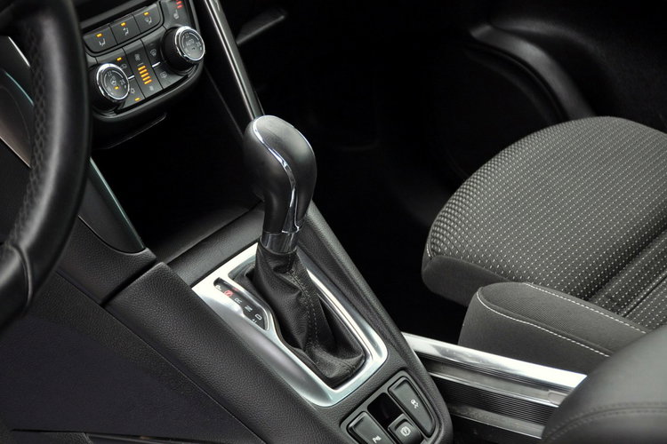 Opel Zafira 2.0d(170KM) Full Led Navi Kamera 7-Foteli Grzana Kierownica Alu17"ASO zdjęcie 35