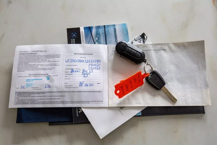 Peugeot Boxer 7-OSÓB DOKA SKRZYNIA 165KM zdjęcie 18