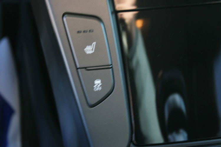 Hyundai i40 F-VAT Gwarancja netto 34 878 PLN Comfort Grzane fotele Kamera zdjęcie 24