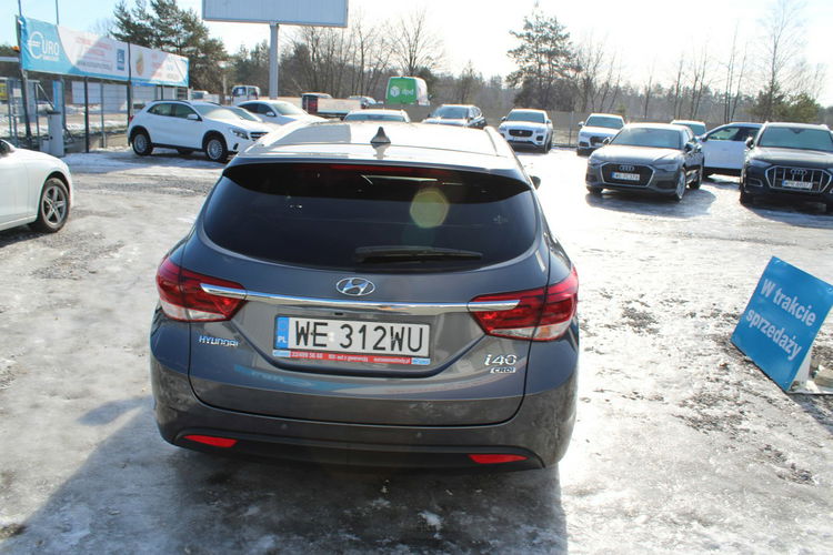 Hyundai i40 F-VAT Gwarancja netto 34 878 PLN Comfort Grzane fotele Kamera zdjęcie 6