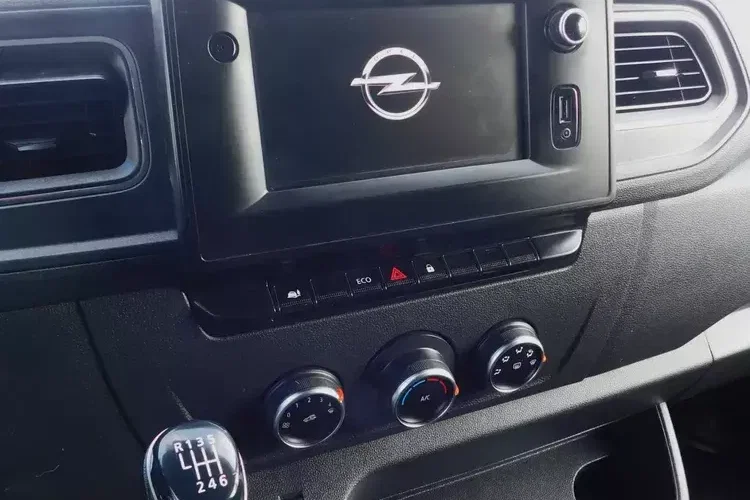 Opel Movano zdjęcie 9