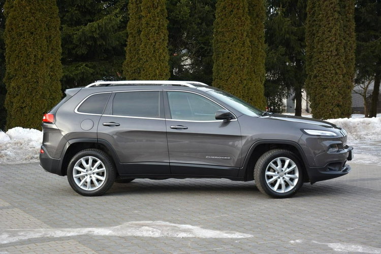 Jeep Cherokee Skóry Navi Wentylacja Kamera Asystent Pasa Xenon Ledy Radar zdjęcie 12