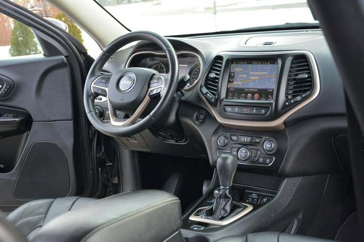 Jeep Cherokee Skóry Navi Wentylacja Kamera Asystent Pasa Xenon Ledy Radar zdjęcie 19