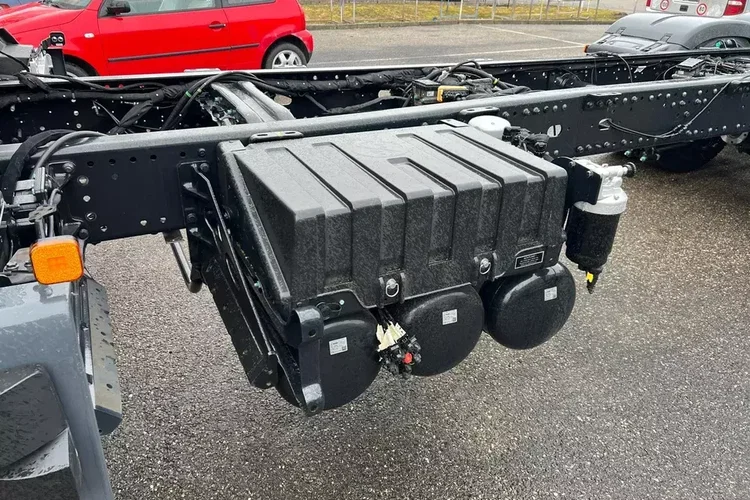 MAN NOWA RAMA TGS 26.520 6x2-4 LL CH / bez silnika / Zarejestrowana zdjęcie 9