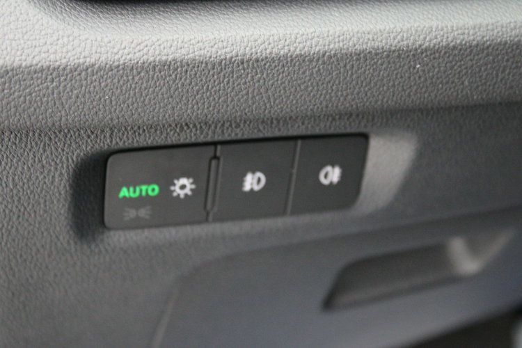 Skoda Octavia DSG F-vat LED Virtual Salon Polska netto 54390 PLN Gwarancja zdjęcie 18
