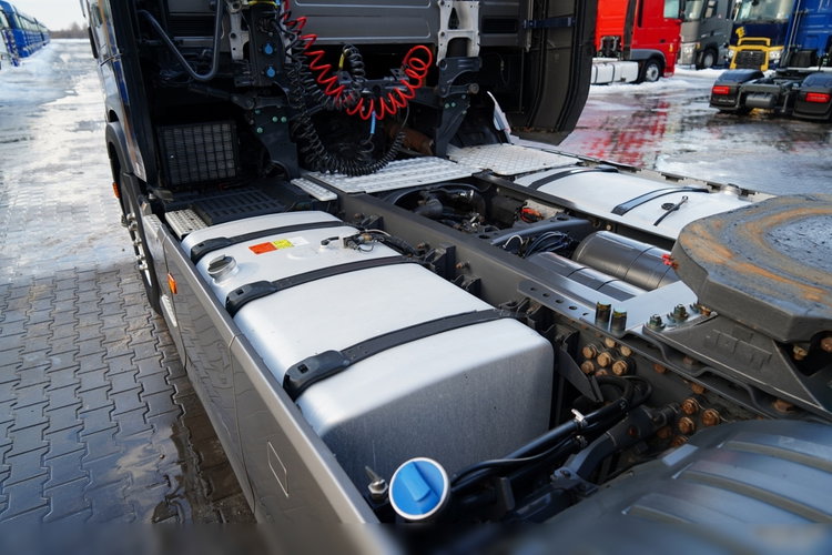 Scania S 500 / RETARDER / KLIMA POSTOJOWA / ALUFELGI / SKÓRY / OPONY 100%  zdjęcie 13