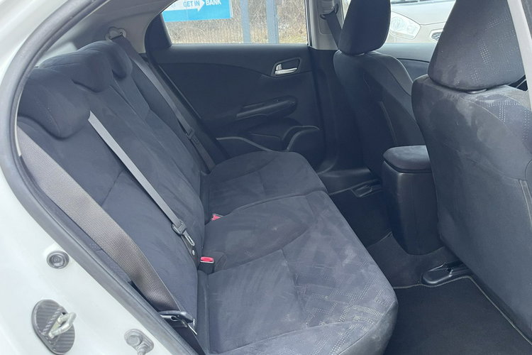 Honda Civic 1.4 Zarejestrowany Climatronic Led 6biegów Czujniki Stan BDB Bezwypadk zdjęcie 24