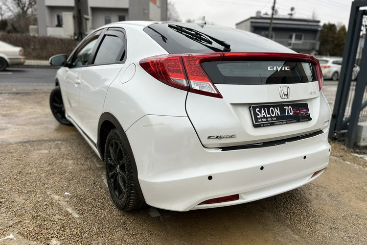 Honda Civic 1.4 Zarejestrowany Climatronic Led 6biegów Czujniki Stan BDB Bezwypadk zdjęcie 4