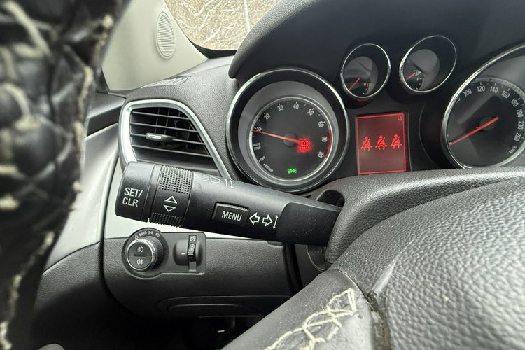 Opel Mokka 1.4 turbo 4x4 ledy xenon podg.kierownica fotele serwis zamiana1.r.gwar zdjęcie 28