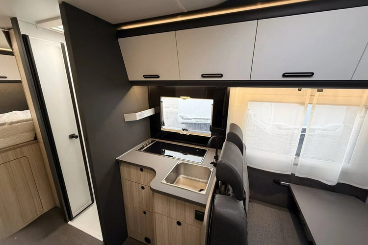 Adria inny Sun Living A 72 SP zdjęcie 3