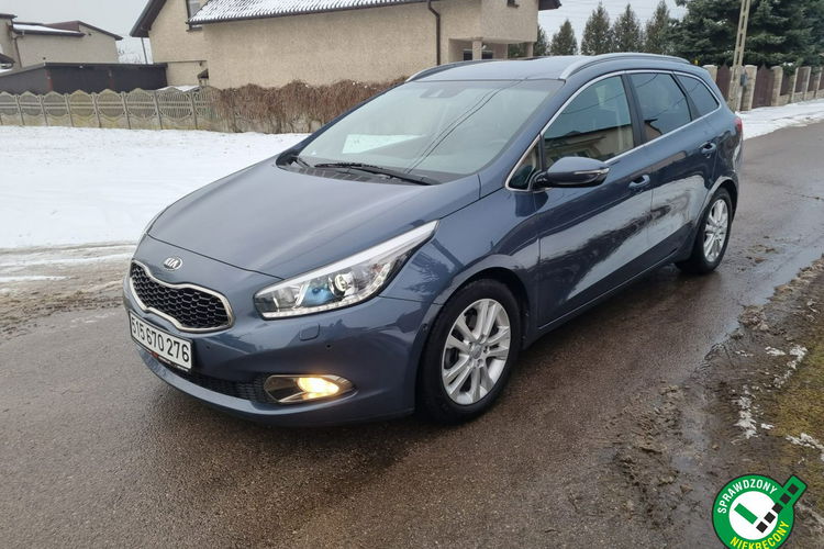 Kia Cee'd 1.6 CRDI Xenon Led Skóra Klimatronik Keyless Kamera Grzane fotele PDC zdjęcie 1