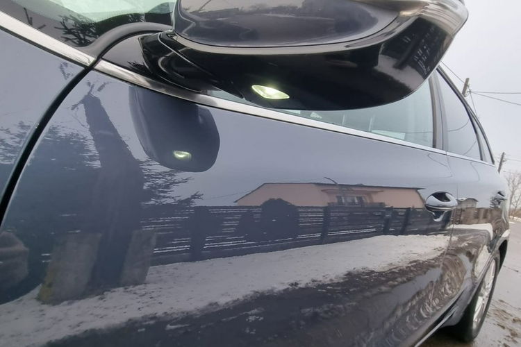 Kia Cee'd 1.6 CRDI Xenon Led Skóra Klimatronik Keyless Kamera Grzane fotele PDC zdjęcie 23