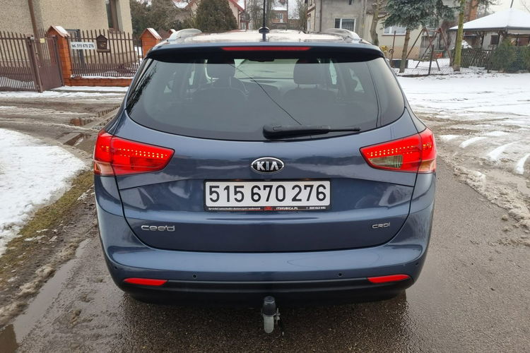 Kia Cee'd 1.6 CRDI Xenon Led Skóra Klimatronik Keyless Kamera Grzane fotele PDC zdjęcie 7