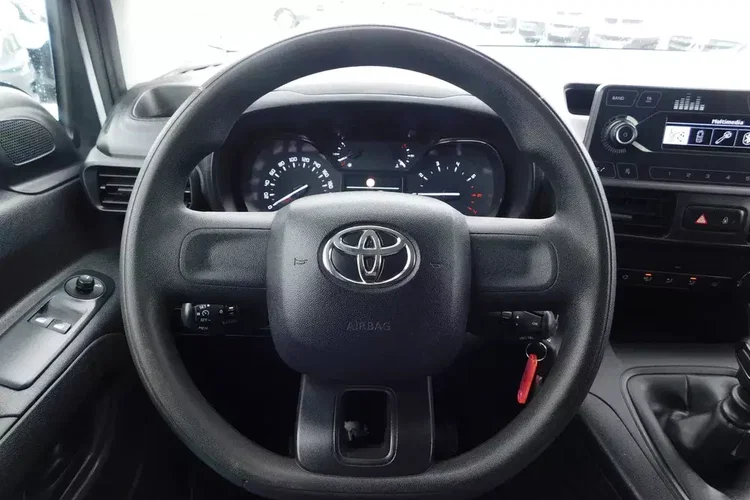 Toyota Proace City Verso zdjęcie 11