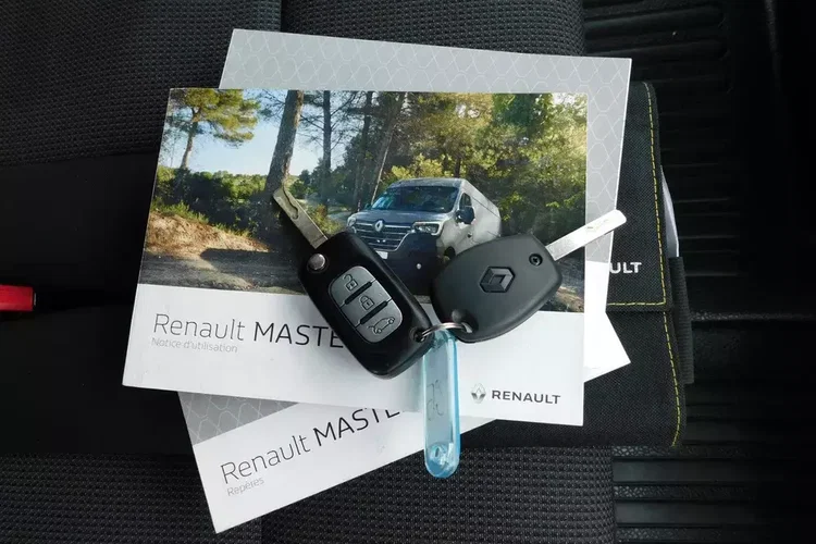 Renault Master zdjęcie 17