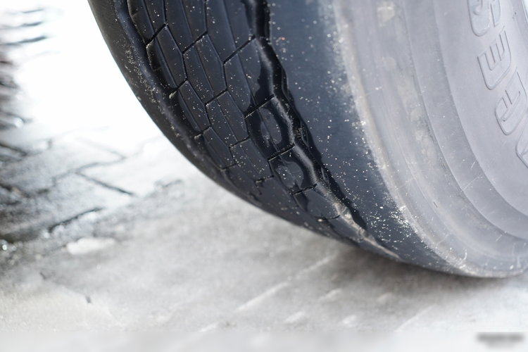 Wielton / FIRANKA STANDARD / MULDA DO STALI - 9 M / OŚ PODNOSZONA / SAF /  zdjęcie 27