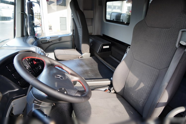 Mercedes -BENZ ACTROS 4144 / 8x8 / WYWROTKA TYLNOZSYPOWA / MEILLER  KIPPER  / zdjęcie 34