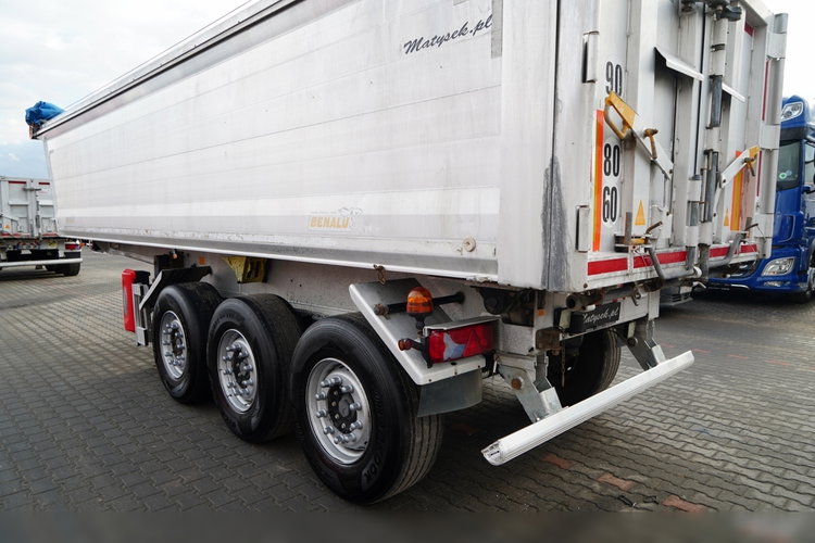 BENALU WYWROTKA / 27 m3 / ALUMINIOWA / OŚ PODNOSZONA / WAGA: 5 200 KG / ELEKTRYCZNA PLANDEKA zdjęcie 11