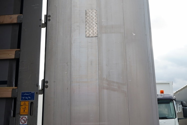 Schmitz KOGEL / FIRANKA / STANDARD / OŚ PODNOSZONA   zdjęcie 15