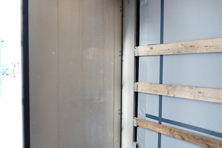 Schmitz KOGEL / FIRANKA / STANDARD / OŚ PODNOSZONA   zdjęcie 22