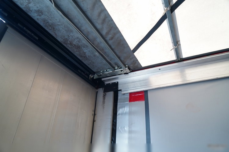 Schmitz KOGEL / FIRANKA / STANDARD / OŚ PODNOSZONA   zdjęcie 23