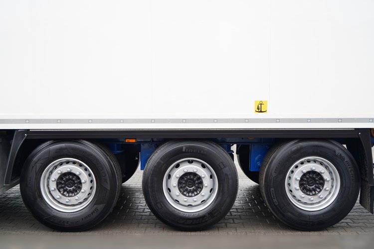 Krone CHŁODNIA / THERMO KING  / OŚ PODNOSZONA / KOSZ NA PALETY zdjęcie 24