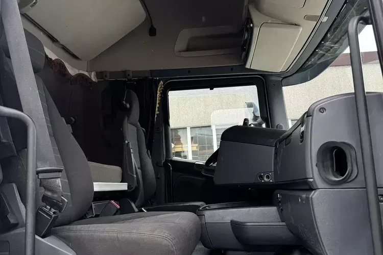 Scania R450 zdjęcie 23