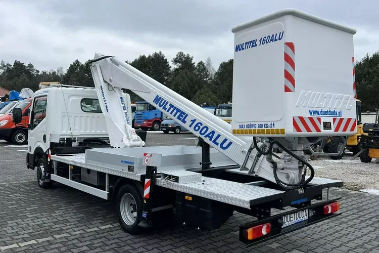 Nissan Cabstar zdjęcie 12