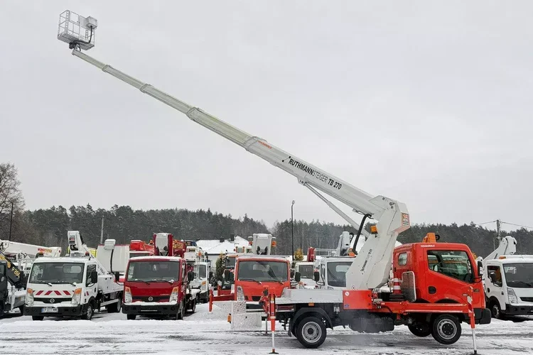 Nissan Cabstar zdjęcie 9