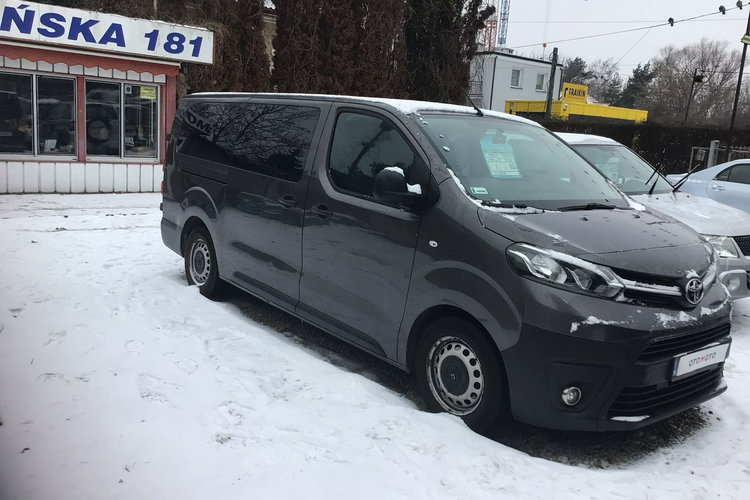 Toyota ProAce zdjęcie 2