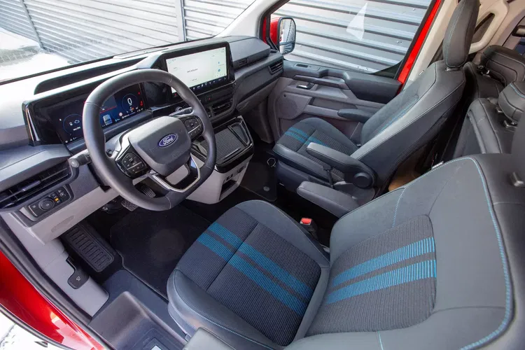 Ford tourneo-custom zdjęcie 17