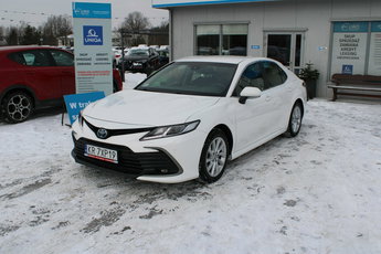 Toyota Camry 2.5 Hybrid e-CTV Comfort F-vat Kamera netto 78 780 PLN Gwarancja