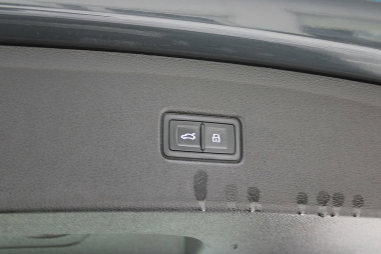 Audi Q5 40 TDI mHEV Quattro Advanced S tronic netto 100731PLN zdjęcie 14