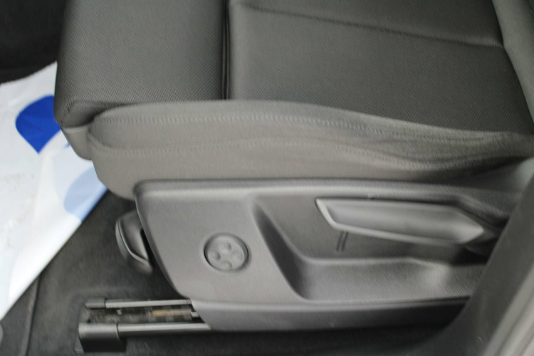 Audi Q5 40 TDI mHEV Quattro Advanced S tronic netto 100731PLN zdjęcie 20