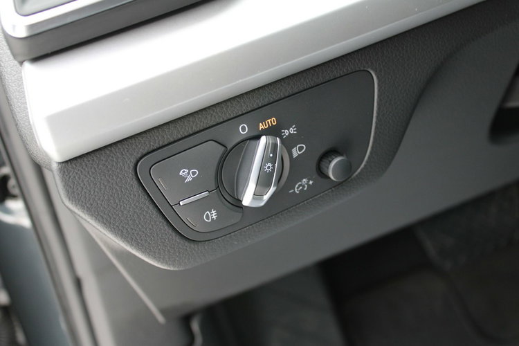 Audi Q5 40 TDI mHEV Quattro Advanced S tronic netto 100731PLN zdjęcie 22