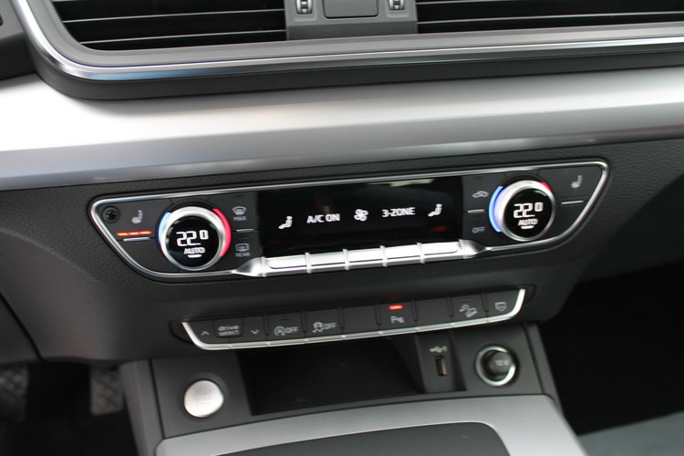 Audi Q5 40 TDI mHEV Quattro Advanced S tronic netto 100731PLN zdjęcie 30