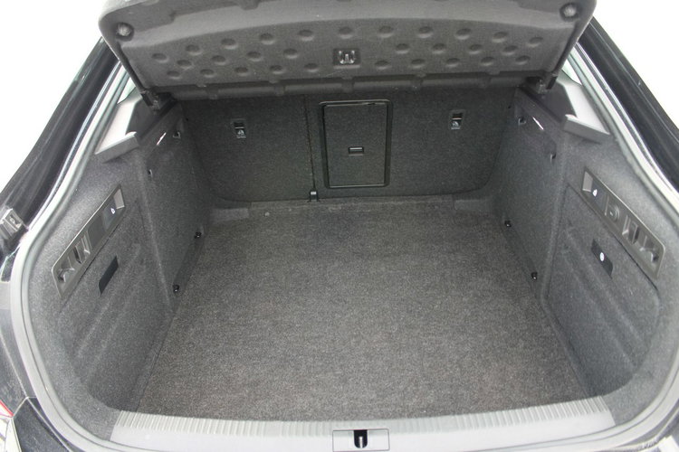 Skoda Superb Ambition DSG Nawigacja netto 73 089 PLN Gwarancja Virtual zdjęcie 12