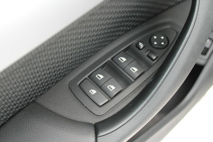 BMW X1 X-DRIVE Advantage 69024 PLN Gwarancja zdjęcie 16