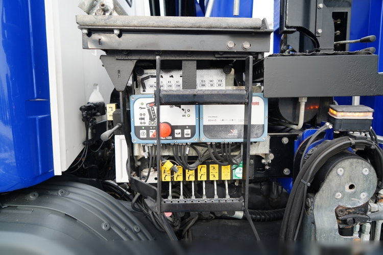 Scania G 370 / 6x4 / WYWROTKA TYLNOZSYPOWA + HDS HIAB 144E S-3 / STEROWANIE RADIOWE /  ROTATOR / WIDŁY DO PALET / EURO 6 / zdjęcie 27