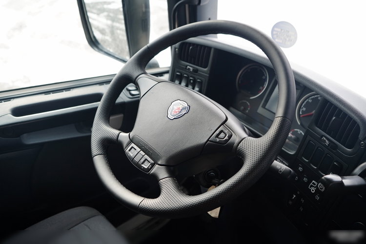 Scania G 370 / 6x4 / WYWROTKA TYLNOZSYPOWA + HDS HIAB 144E S-3 / STEROWANIE RADIOWE /  ROTATOR / WIDŁY DO PALET / EURO 6 / zdjęcie 42