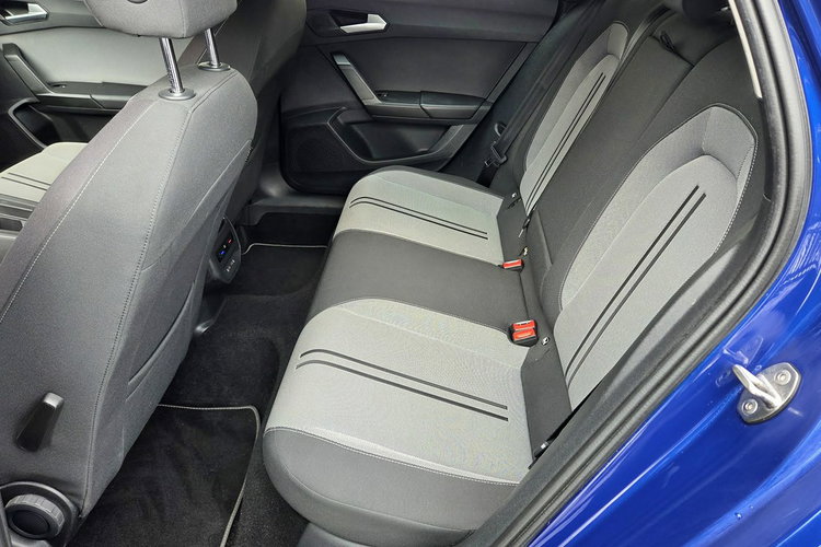 Seat Leon Sportstourer 1.5 Tsi 130 KM FULL LED Salon PL, serwis ASO, F.VAT23, leasing zdjęcie 14