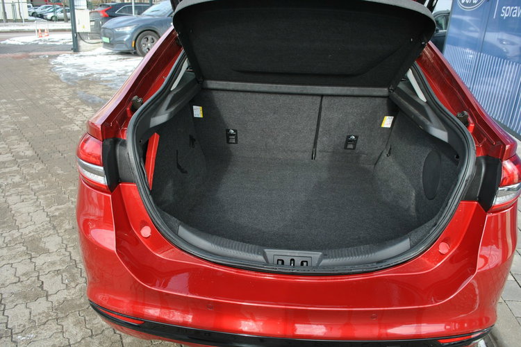 Mondeo Liftback Titanium 2.0 EcoBlue 150KM A8 ASO Gwarancja Ford Używane zdjęcie 10