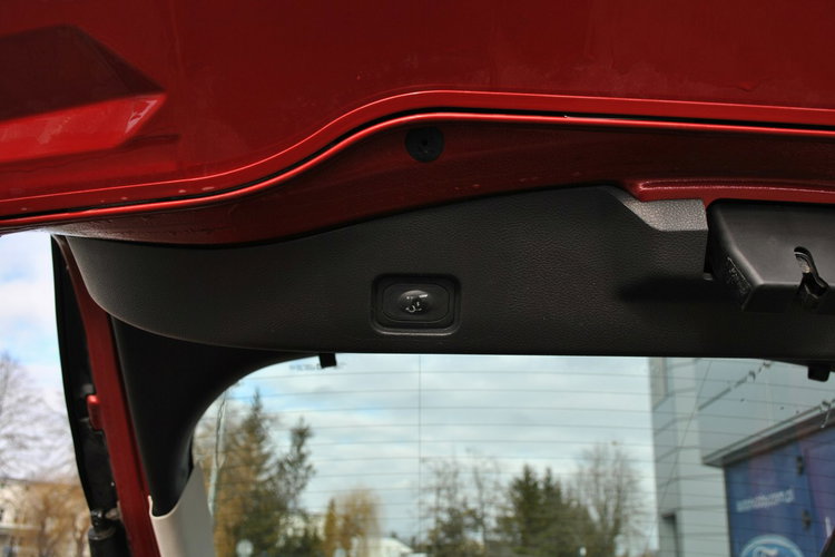 Mondeo Liftback Titanium 2.0 EcoBlue 150KM A8 ASO Gwarancja Ford Używane zdjęcie 11