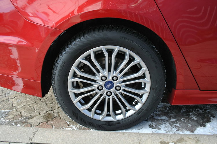 Mondeo Liftback Titanium 2.0 EcoBlue 150KM A8 ASO Gwarancja Ford Używane zdjęcie 28