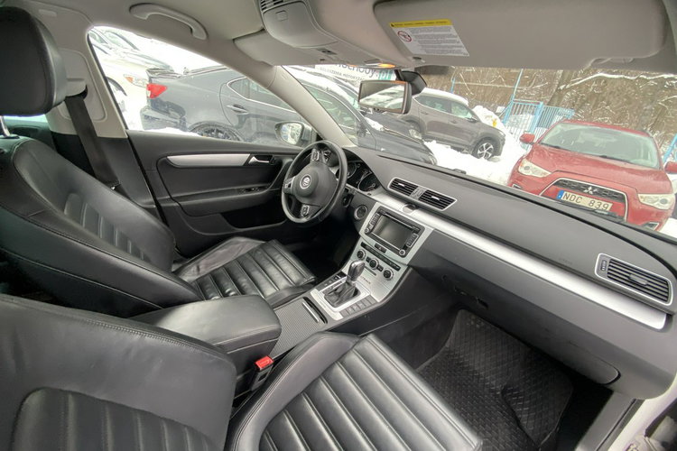 Volkswagen Passat Alltrack 2.0tdi 177KM 4-Motion dsg ledy bi xenon skóry full serwis zamiana gwar zdjęcie 15
