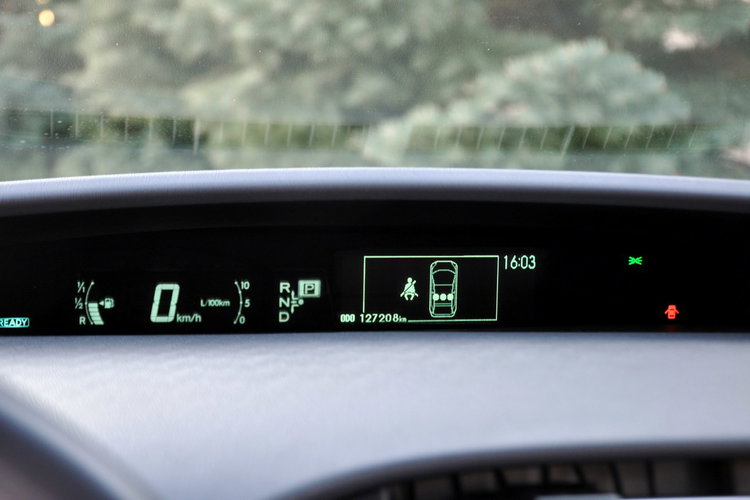 Toyota Prius 1.8i(136KM) Hybrid 127tyś.km Xenon Navi Kamera Skóry Head Up Alu17" zdjęcie 30